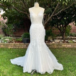 Beautiful Beaded Wedding Gown Like-New